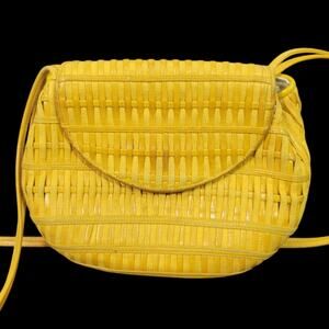 Vintage Sharif Woven Bag Yellow Leather Shoulder Crossbody Long Rounded Purse